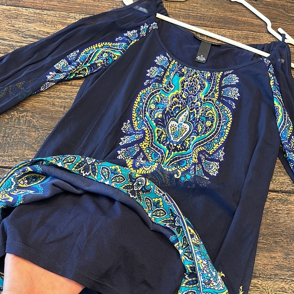 International Concepts Top Size Medium - Picture 5 of 8